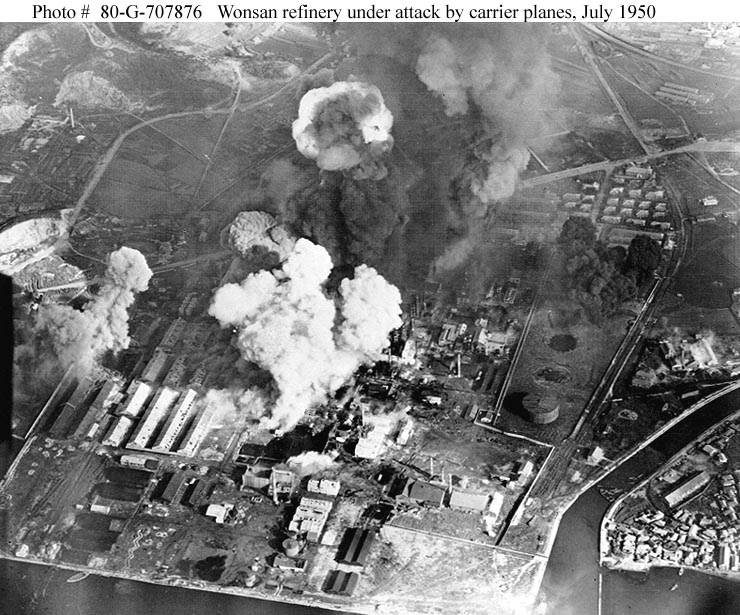 1950년, 원산 정유공장 폭격